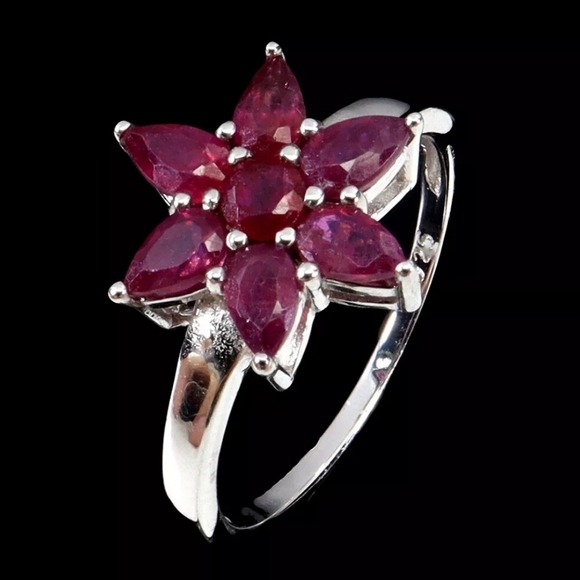 NEW 925 Sterling Silver Ring Pear Ruby 5x3mm Flower Gemstone US Size 8.5 UV - Picture 2 of 9